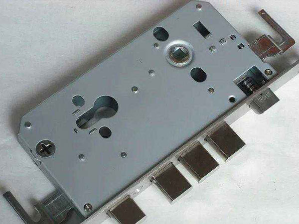 和静24小时上门开锁公司